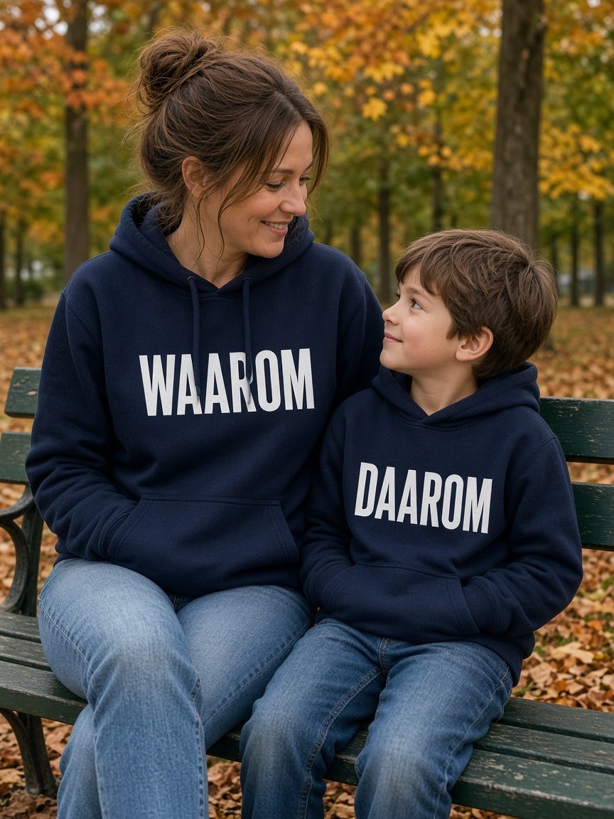Moeder in WAAROM hoodie met zoon in DAAROM kinderhoodie (dames)